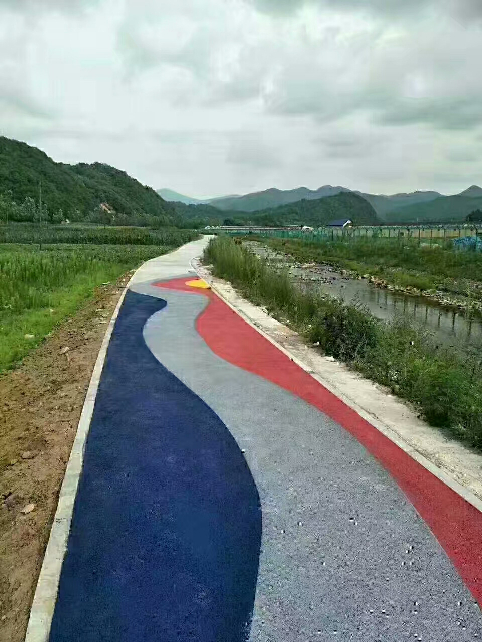 多彩透水地坪樣例