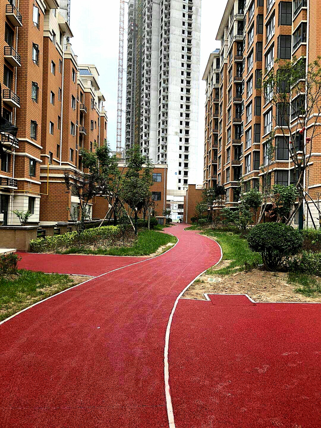 豪城天下生態(tài)透水道路