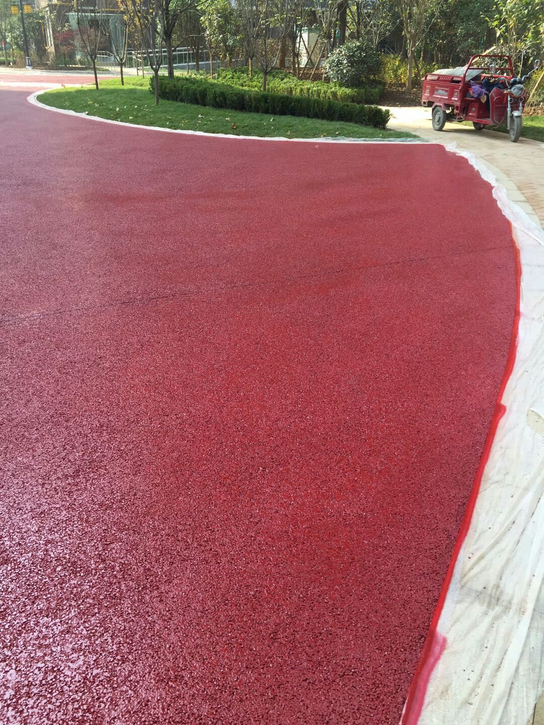 龍廷山水透水道路