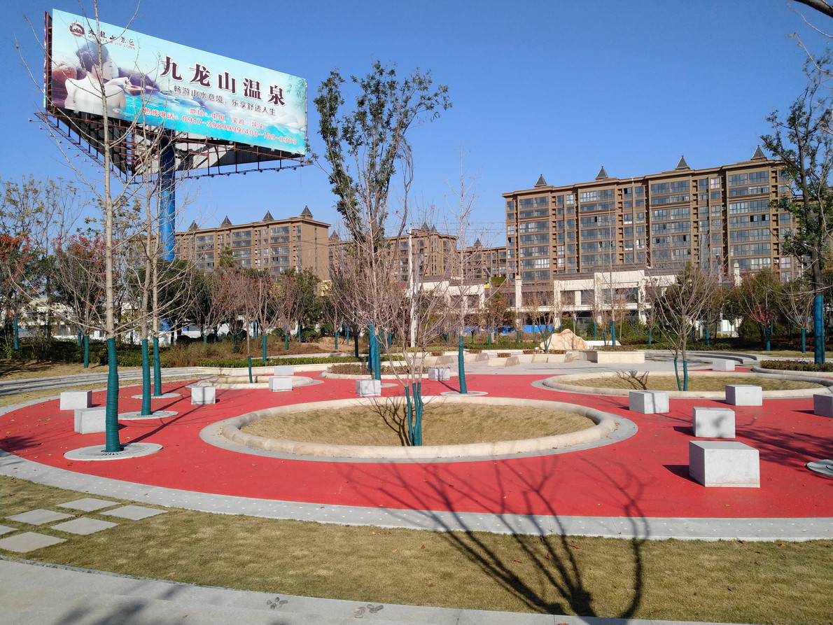 潘溪高速入口公園透水地坪