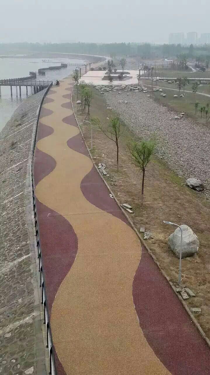 楊凌透水河堤公園