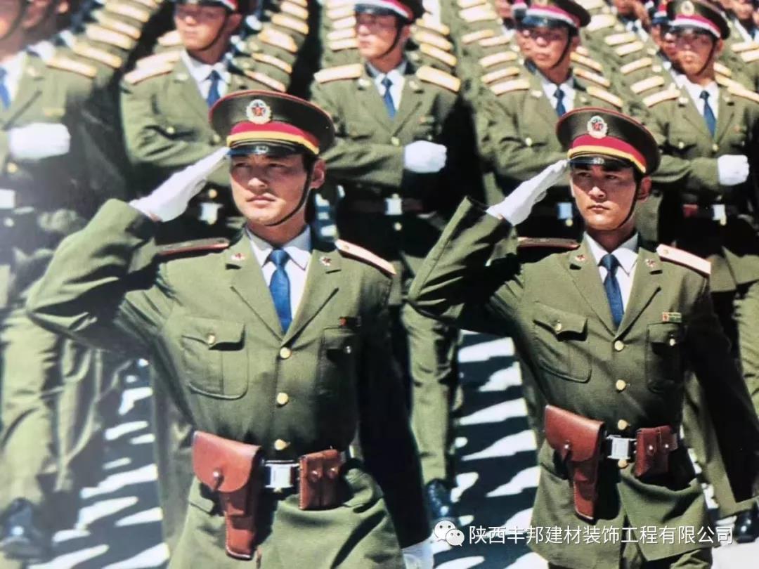 華麗轉(zhuǎn)身，他從閱兵場闊步邁向到祖國建設(shè)大舞臺！