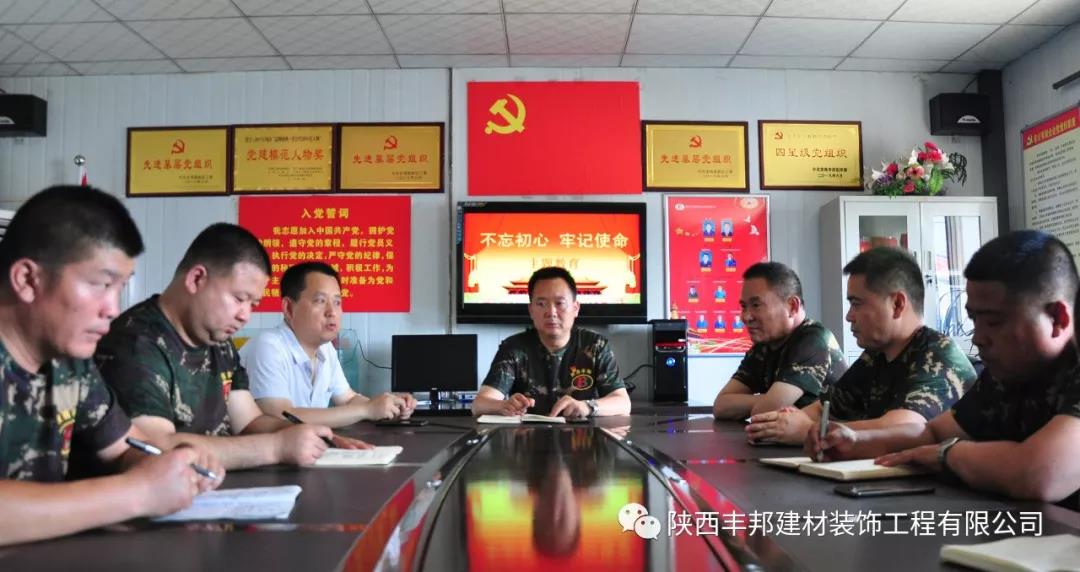 華麗轉(zhuǎn)身，他從閱兵場闊步邁向到祖國建設(shè)大舞臺！