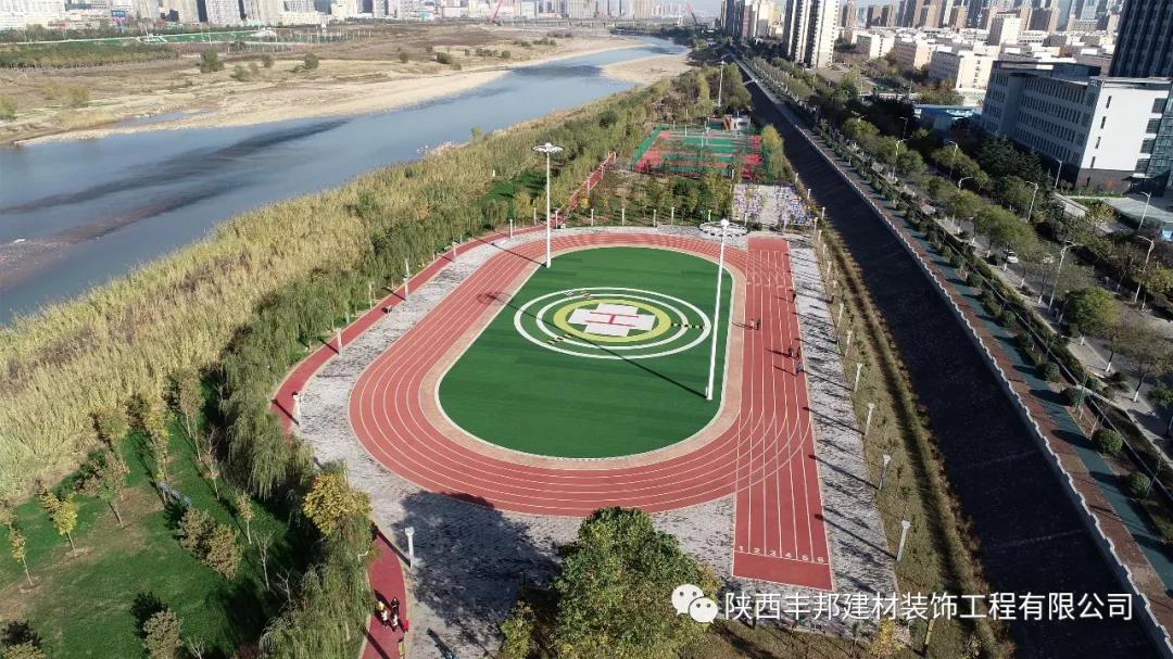華麗轉(zhuǎn)身，他從閱兵場闊步邁向到祖國建設(shè)大舞臺！