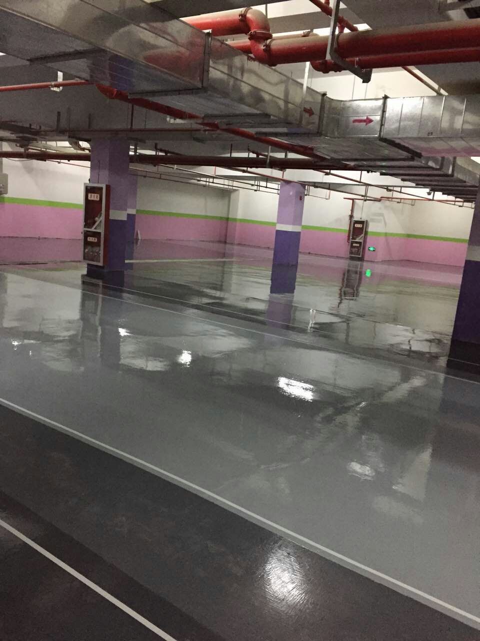 寶雞天璽臺地下停車場