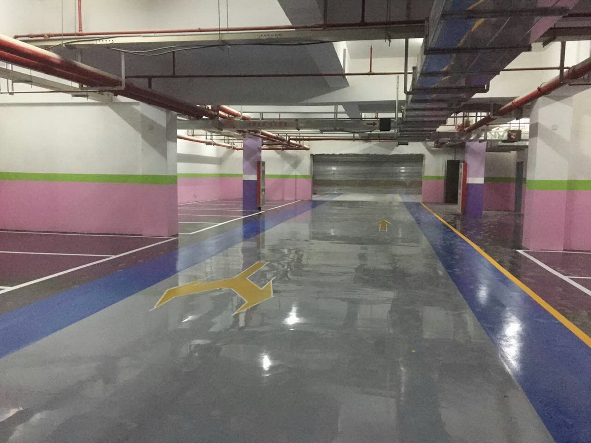 寶雞天璽臺地下停車場