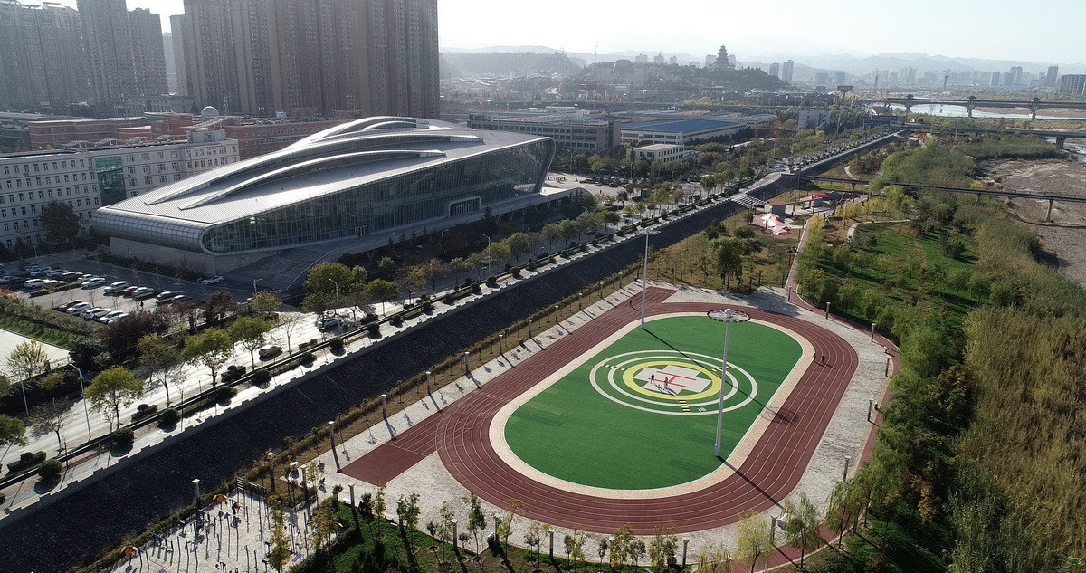 寶雞高新區(qū)濱河生態(tài)園停機坪、運動場
