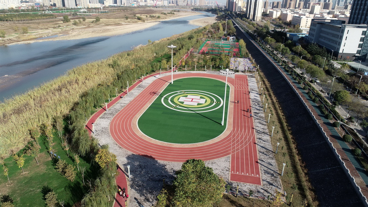 寶雞高新區(qū)濱河生態(tài)園停機坪、運動場