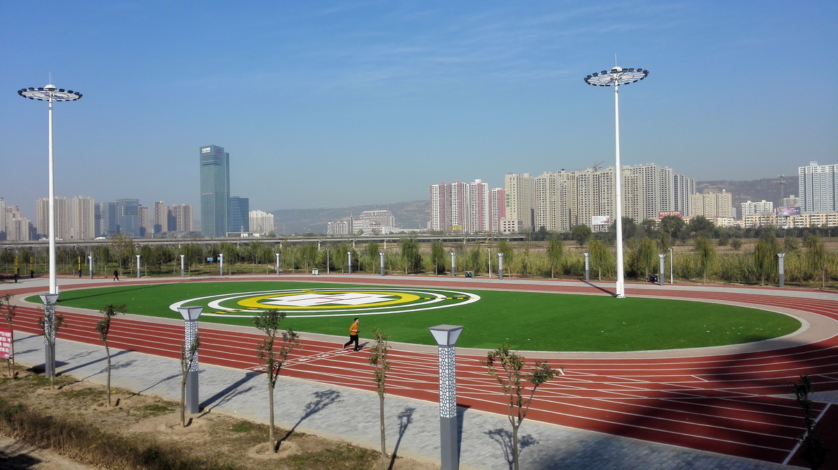 寶雞高新區(qū)濱河生態(tài)園停機坪、運動場