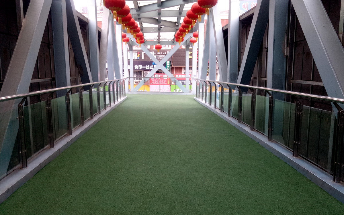 寶雞文理學院過街天橋
