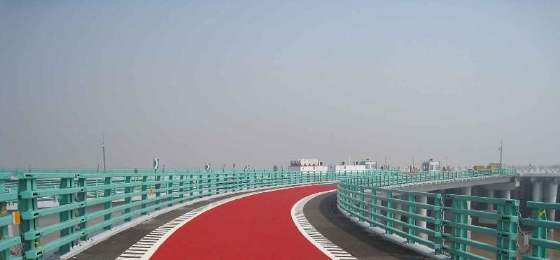 高速路匝道陶瓷顆粒防滑路面