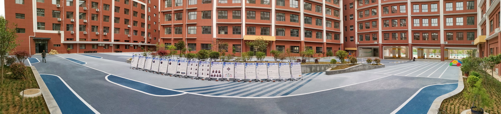 豐邦精品工程展示：臥龍寺片區某學校多功能地坪