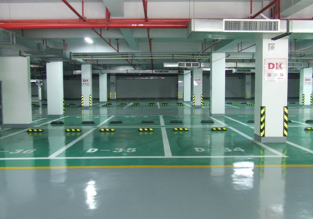 安康市某小區停車場環氧地坪