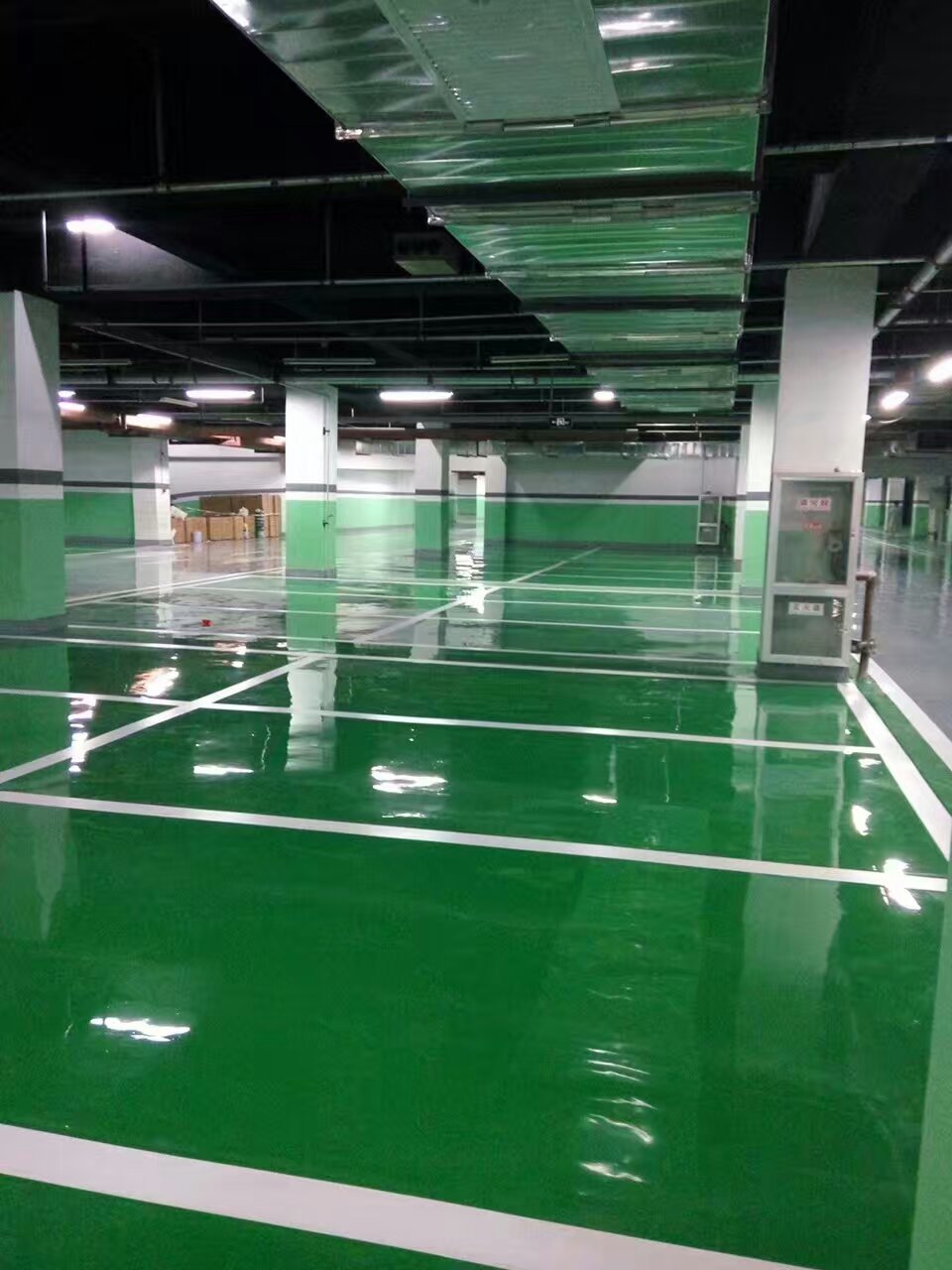 咸陽小區停車場