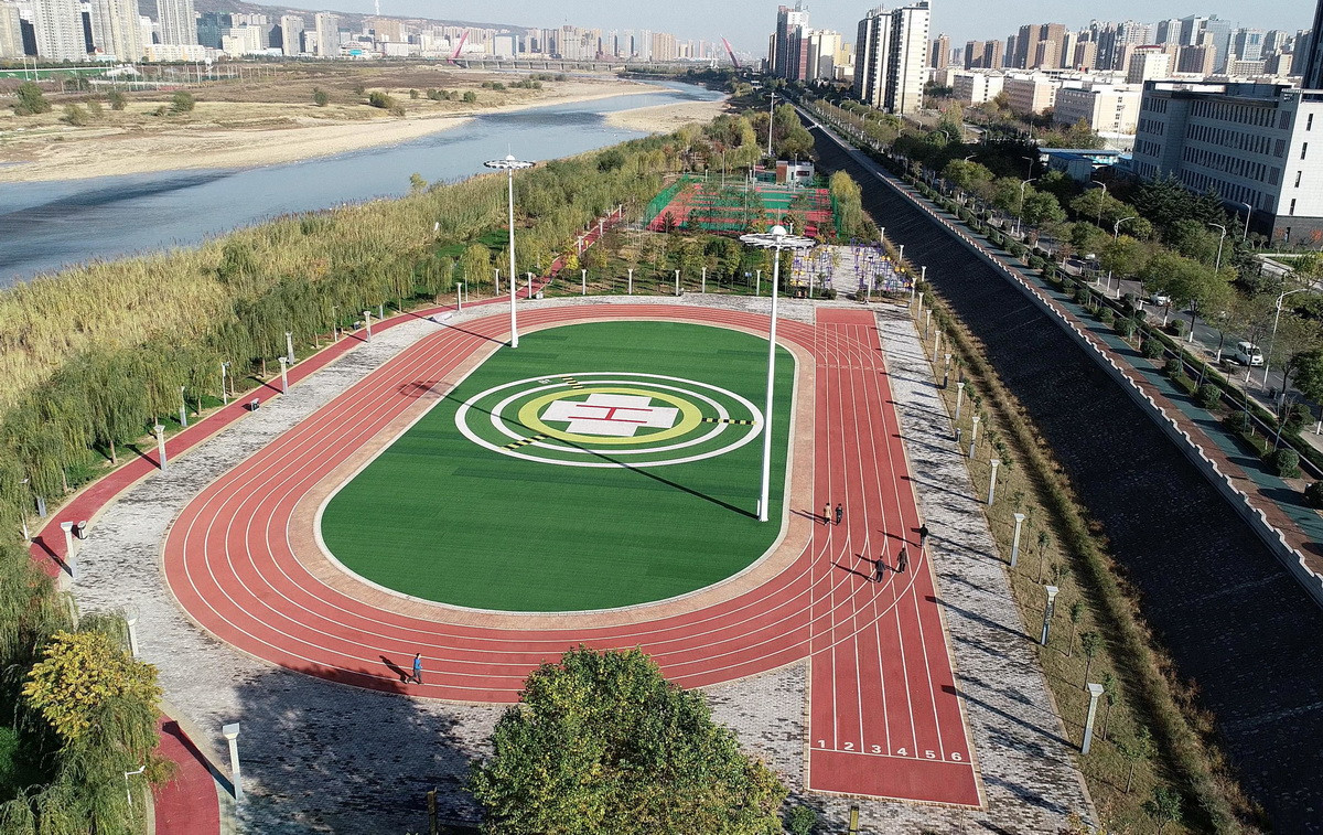 寶雞高新區濱河生態園停機坪、運
